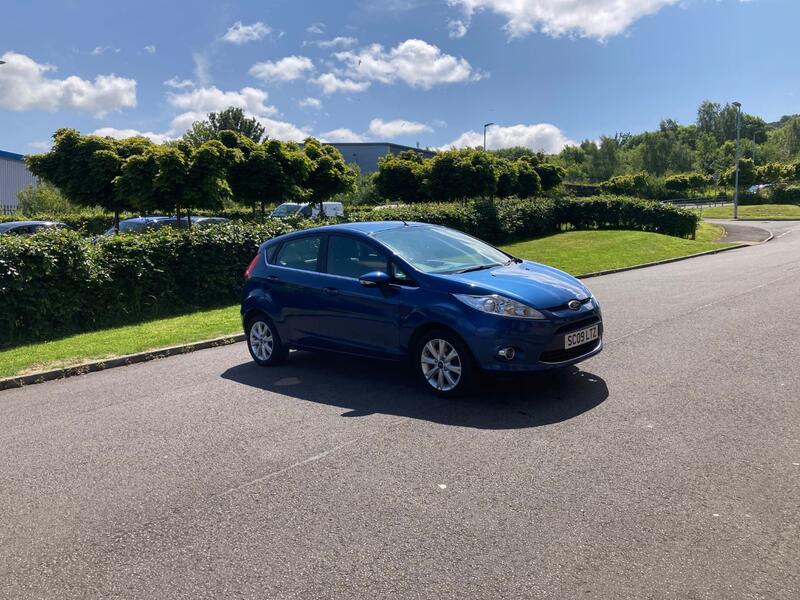 FORD FIESTA 1.4 Zetec